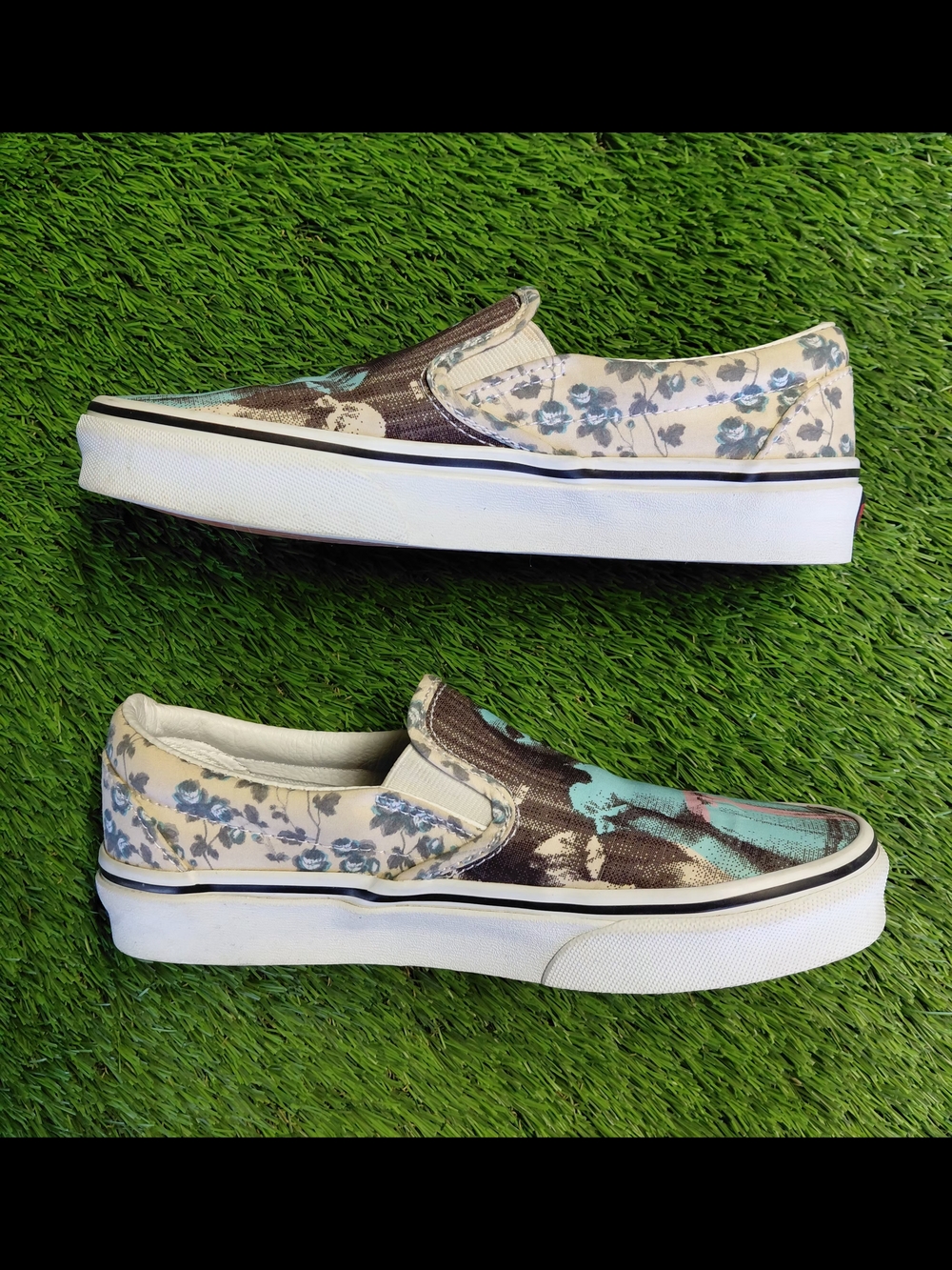 Vans Slip On House Of Terror The Shining Grady Twins Size US 5.5 Men Women 7 - Picture 3 of 10